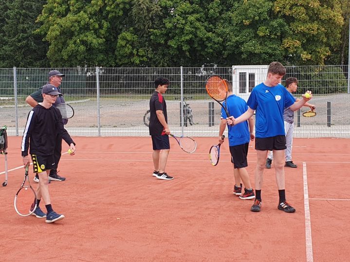 Tennis-AG 2025